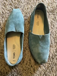 TOMS Ballet Shoes/Opera Shoes Turquoise Suede 9.5W Excellent Preowned Womens - Picture 1 of 24