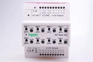 Schneider Electric TAC Xenta 492 0-073-0303-0 Analog-Ausgangs-Modul - Picture 1 of 4