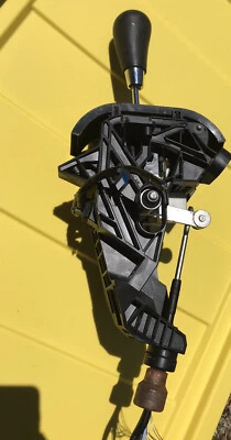 Conjunto de palanca de cambios de transmisión Mazda5 2010 10 MAZDA 5 con perilla de cambio 39403 Foto 1 de 4