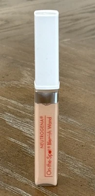 VTG Neutrogena On-the-Spot Blemish Wand Treat & Conceal 0.22oz DISCONTINUED - Image 1 of 4