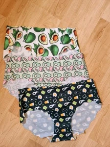 Ladies Three Pack Polyamide Panties with Fruits Print Size 14-16 - Picture 1 of 6