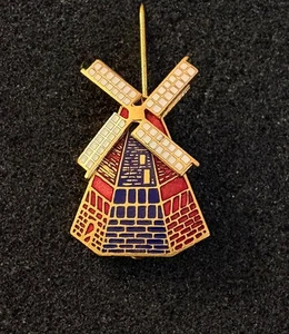 US Army 77th Replacement Co PB Pinback 5D DUI DI Insignia Crest Pin - Picture 1 of 4
