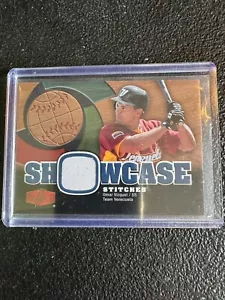 2006 Flair Showcase Showcase Stitches Omar Vizquel #SS-OV Venezuela - Picture 1 of 2