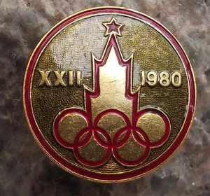 1980 Moscow Russian 22nd Olympiada Olympic Games Interlocking Rings Pin Badge - Picture 1 of 2