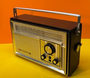 Vintage national panasonic radio R-441B - Picture 1 of 12