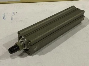 CILINDRO PNEUMATICO SMC # CDQ2A50-220DCM CORSA 220mm - Foto 1 di 5