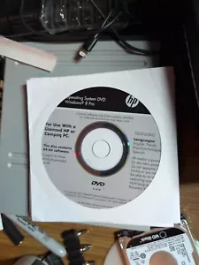 ~ New HP Windows 8 Pro 64-bit Reinstallation DVD 4 Languages (No Key) - Picture 1 of 1