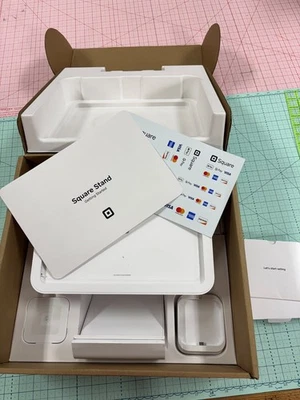 USED Square Stand POS Kit w/ Contactless Chip Reader, Dock For 10.1 Inch iPad - Image 1 of 4