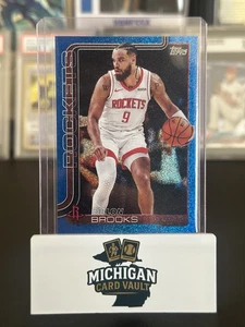 2025 Topps Blue Sandglitter Dillon Brooks #181 Houston Rockets Basketball - Picture 1 of 2