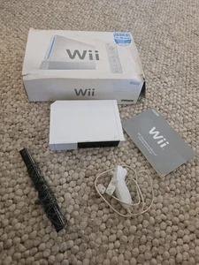 NINTENDO WII CON CAJA -ver descripción. - Imagen 1 de 4