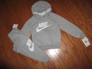 Nike Boys Pullover Hoodie & Pockets Jogger Pants Set Size 5/6  NWT - Picture 1 of 8