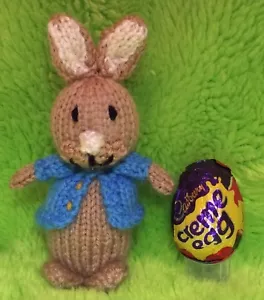 MOTIVO A MAGLIA - Copertina Choc ispirata a Peter Rabbit coniglio crema uovo - Foto 1 di 1