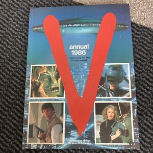 V ANNUAL 1986 Rare 80's SCI-FI Hardback Unclipped Annual