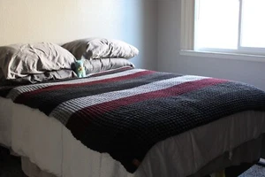Queen Size Waffle Stitch Crocheted Blanket in Black, Gray, Dark Red - Picture 1 of 5