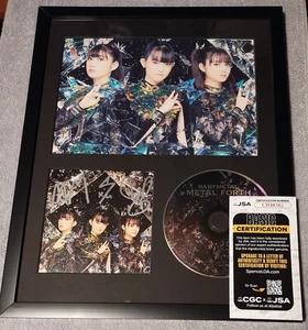 BABYMETAL SIGNED METAL FORTH CD ART CARD PHOTO FRAMED JSA CH48382 - Picture 1 of 2