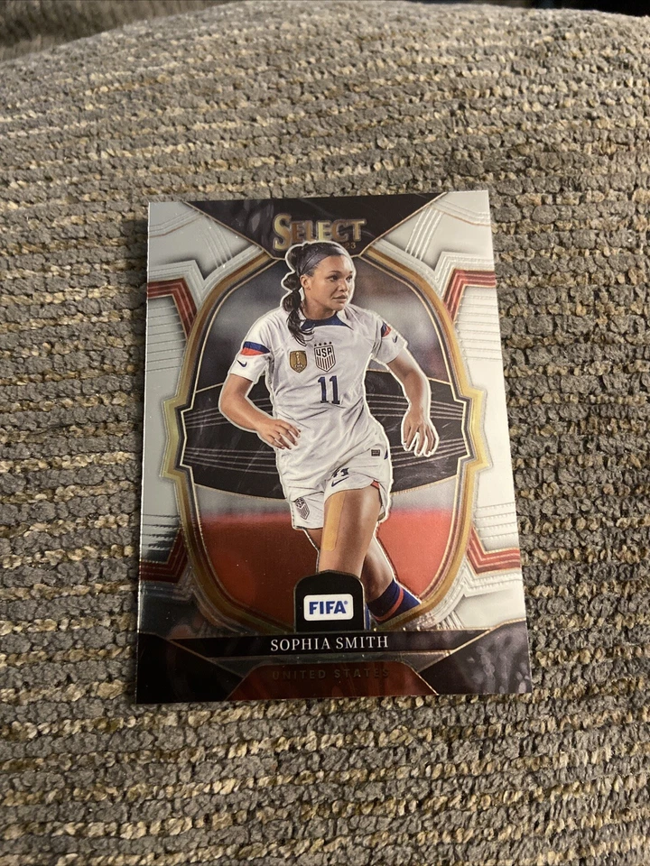 2022-23 Panini Select Fifa Sophia Smith #70 Terrace USA Soccer Card USWNT - Image 1 of 1