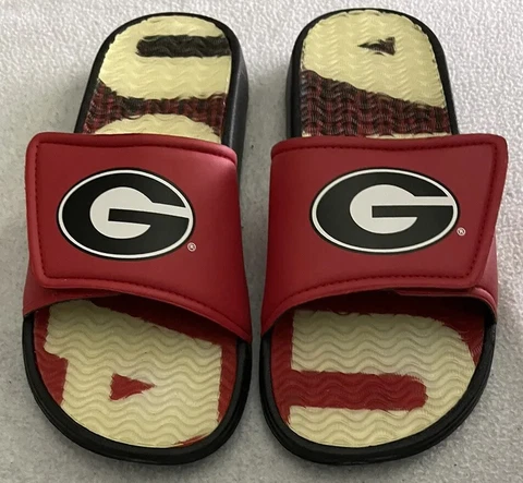 Georgia Bulldog slides size small (7-8) Cover
