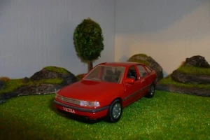 Modellauto Opel Vectra - A - Fließheck - 5 Türig,  Maßstab 1:43 !!! - Bild 1 von 12
