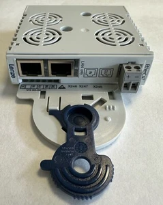 Lenze EtherCAT Modul / DC 24V / 0,13A / SW 04.02 / E94AYCET - Bild 1 von 7