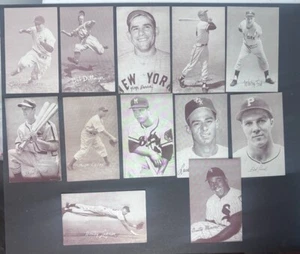 1947-1966 ARCADE EXHIBIT BASEBALL CARD LOT OF 12 CARDS Hank Aaron Yogi Berra - Picture 1 of 5