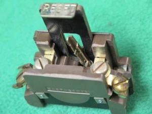 CONTATTORE AVVIAMENTO QUADRATO D 2037B2G1 RELÈ SOVRACCARICO TERMICO BOBINA RESET - Foto 1 di 1