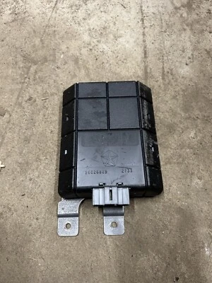 1990 - 1993 年第 1 代道奇 Ram 康明斯,Ramcharger 后防锁制动器 56026829 — 第 1/3 张图片