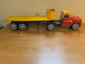 Tru Scale Vintage Pressed Steel Toy Semi Truck KA-76 - Bild 1 von 12