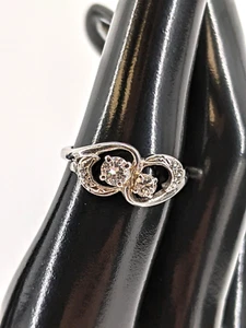14KT White Gold 2.49g Diamond Ring Size 6, 40pts tw Approx. - Picture 1 of 12