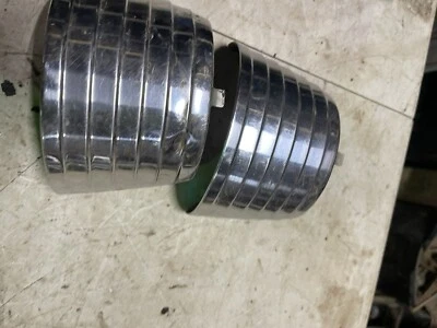 Oldsmobile Rocket 88 1953 luces traseras superiores de acero inoxidable Foto 1 de 4