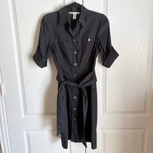 Camisa de vestir DVF negra con botones ajustada de algodón con cinturón talla 6 - Imagen 1 de 4