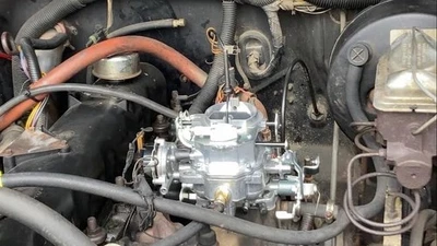 Carburador para motores Jeep BBD 6 CILINDROS 4.2L 258CU AMC CJ7 CJ5 J10 1983-1988 - Imagem 1 de 4