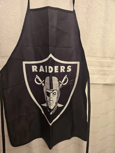 Oakland/Las Vegas Raiders NFL Team Apron One Size Fits Most - NEW Out Of Box - Picture 1 of 3