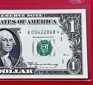 STAR NOTE 1969A $1 DOLLAR BILL ( BOSTON A ) UNCIRCULATED - Picture 1 of 3
