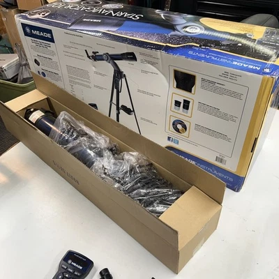 Meade StarNavigator 102 Computerized Refractor Telescope with AudioStar # 20099 - Image 1 of 4