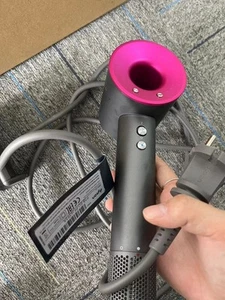 Dyson Hairdryer(starting bid $1) - Picture 1 of 1