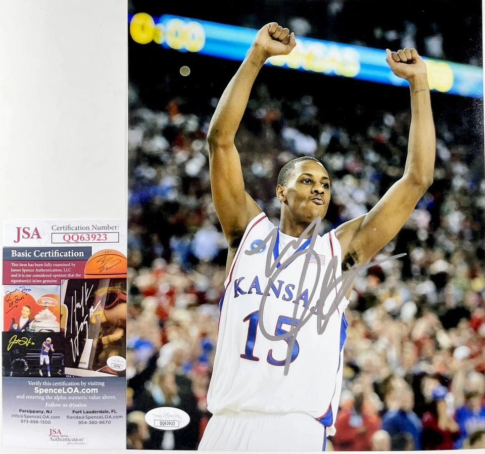 Foto firmada por Mario Chalmers de la NCAA Kansas Jayhawks 8x10 autógrafo certificado de autenticidad JSA Foto 1 de 1