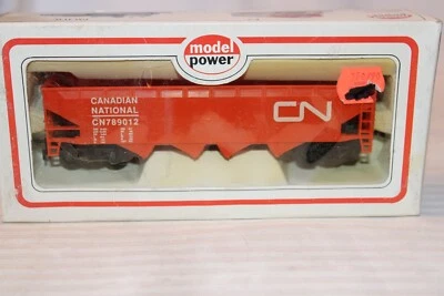 HO Scale Model Power, 4 Bay Hopper, Canadian National, #789012 Orange - 8052 - Image 1 of 3