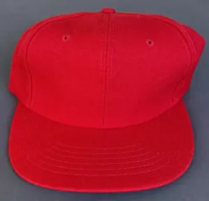 Cappello berretto snapback Youngan rosso tinta unita bianco nuovo senza etichette vintage anni 80 90 misto lana - Foto 1 di 9