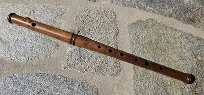 Rare Sweetheart Walnut Irish Wood Flute in G - Image 1 of 3