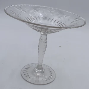 Vintage EAPG 7" Clover Pattern glass footed compote cake dish candy dish - Picture 1 of 4