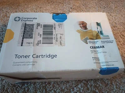 Corporate Express Reman. Cartucho de tóner CEB98AR para HP LaserJet 4,5 HP 92298A Foto 1 de 4