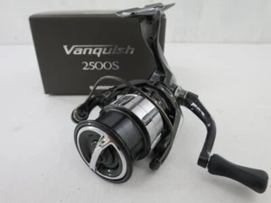 Shimano 23 Vanquish 2500S Spinning Reel Fishing New Made in Japan - Picture 1 of 6