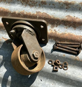 Vintage Albion Service Caster Industrial Wheel, Michigan 4”x2”, Bearings, Port - Picture 1 of 19