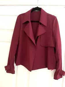 Theory Menefer Johannisbeere Admiral Krepp kurz geschnittene Trenchjacke burgunderrot M neu ohne Etikett $ 445 - Bild 1 von 4
