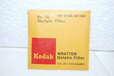 LQQK NEW & SEALED Kodak Wratten Gelatin Filter 1A Skylight 2 x 2 inch 50mm x50mm - Image 1 of 2