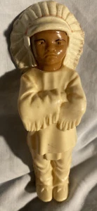 Figura de colección de jefe de plástico duro de muñeca de celuloide indio nativo americano de 5,5" - Imagen 1 de 2