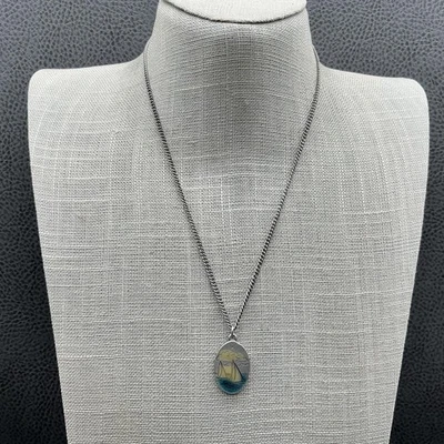 Collar colgante ovalado velero Scrampewter escena náutica océano cadena de peltre Foto 1 de 4