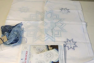 Jack Dempsey 733 54 Stamped White Quilt Blocks 18"x 18"  6/Pkg-XX Stars - Picture 1 of 2