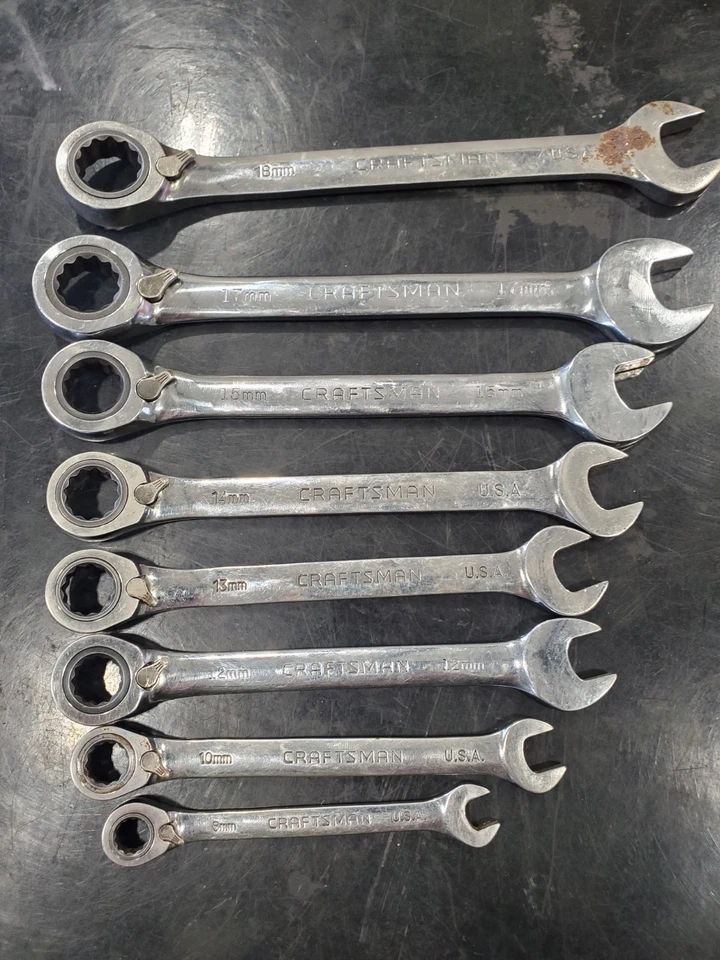 Juego de llaves de trinquete métricas reversibles Craftsman 8 piezas Foto 1 de 3