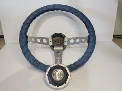 Volante deportivo Ford Fox 78-82 carrocería 3 radios Fairmont, Mustang, Zephyr, etc. Foto 1 de 4